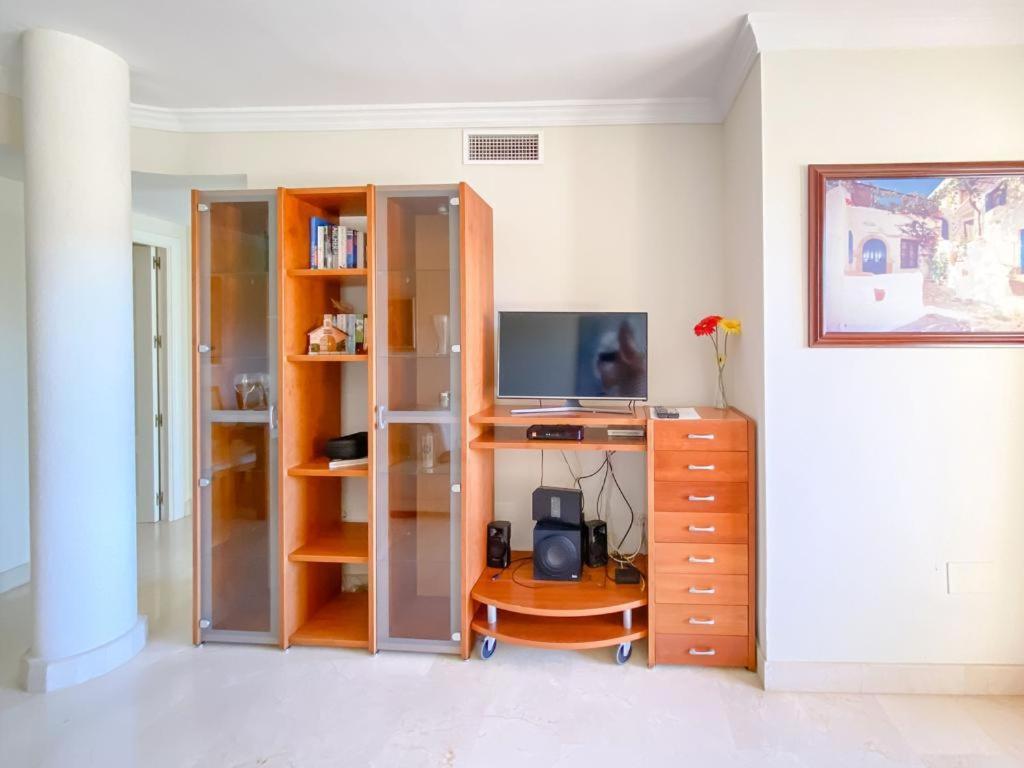 Apartamento En Los Patios De Santa Maria Golf Marbella Eksteriør bilde