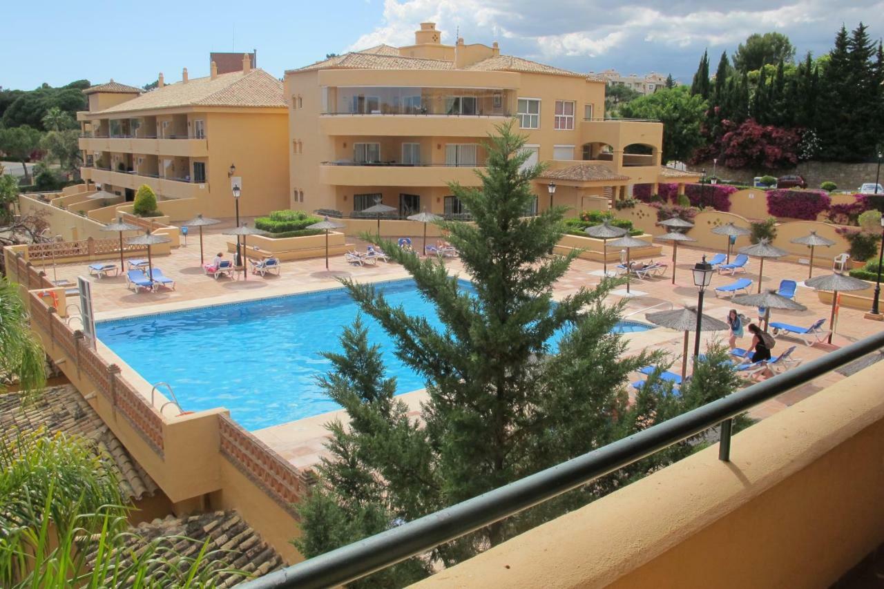 Apartamento En Los Patios De Santa Maria Golf Marbella Eksteriør bilde