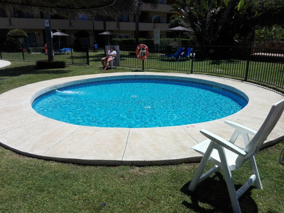 Apartamento En Los Patios De Santa Maria Golf Marbella Eksteriør bilde