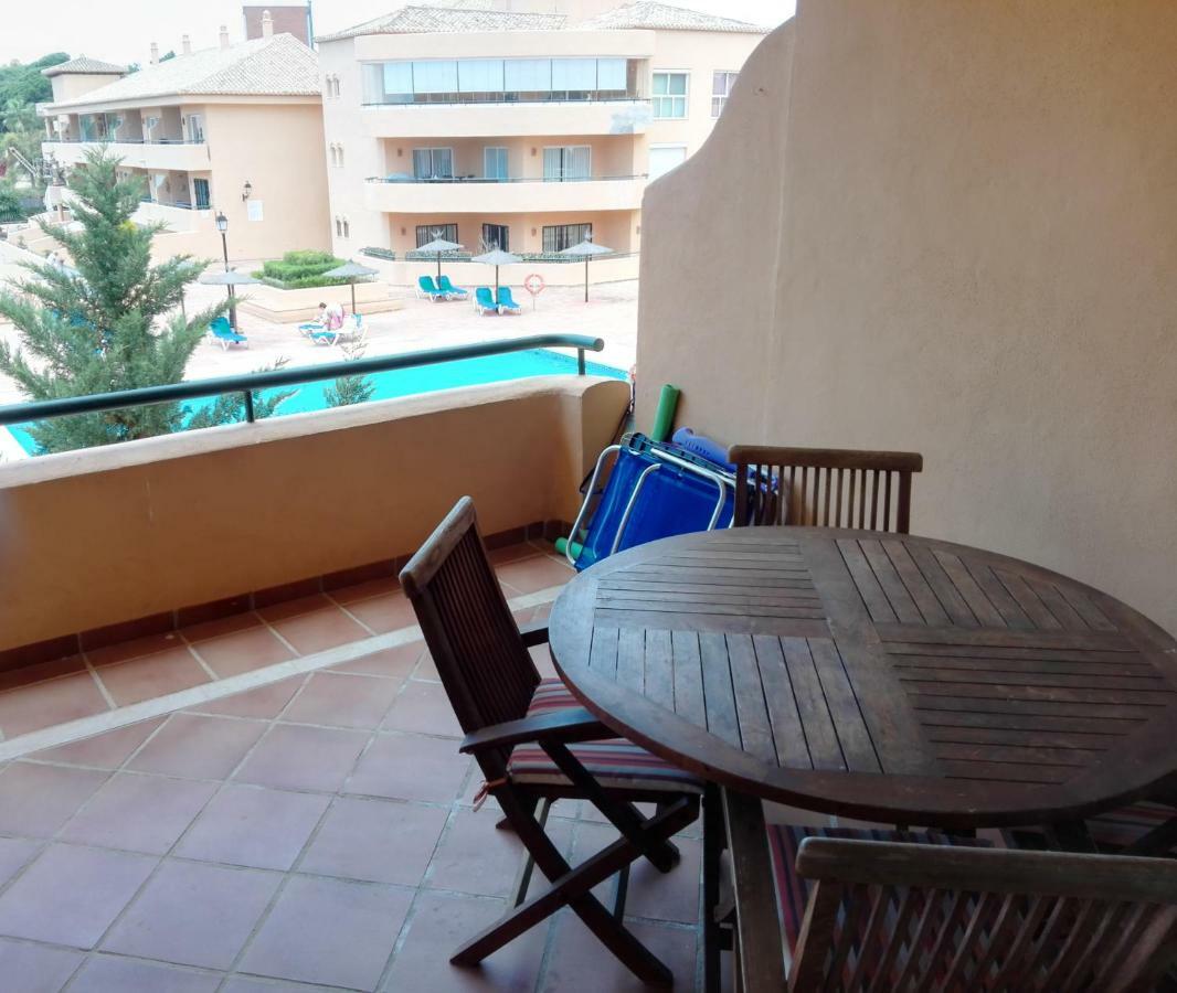 Apartamento En Los Patios De Santa Maria Golf Marbella Eksteriør bilde