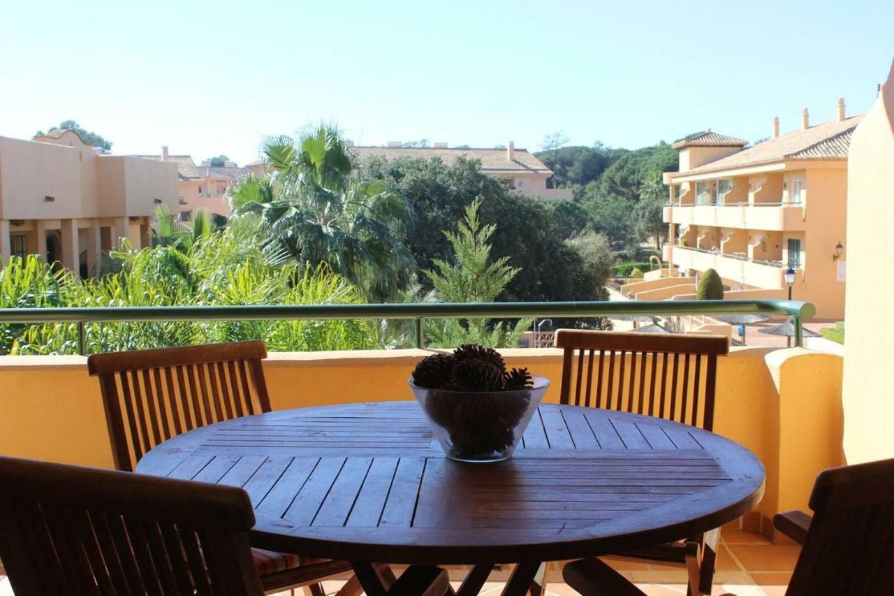 Apartamento En Los Patios De Santa Maria Golf Marbella Eksteriør bilde